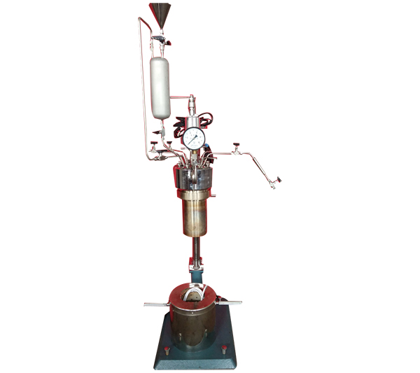 KCFD系列--帶在線加料、在線取樣-卡環(huán)連接