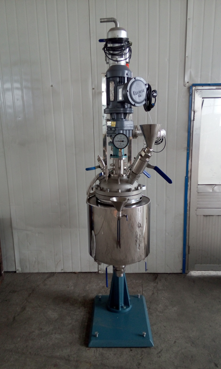 TFCF系列-磁流體、電加熱管、帶冷凝接收1